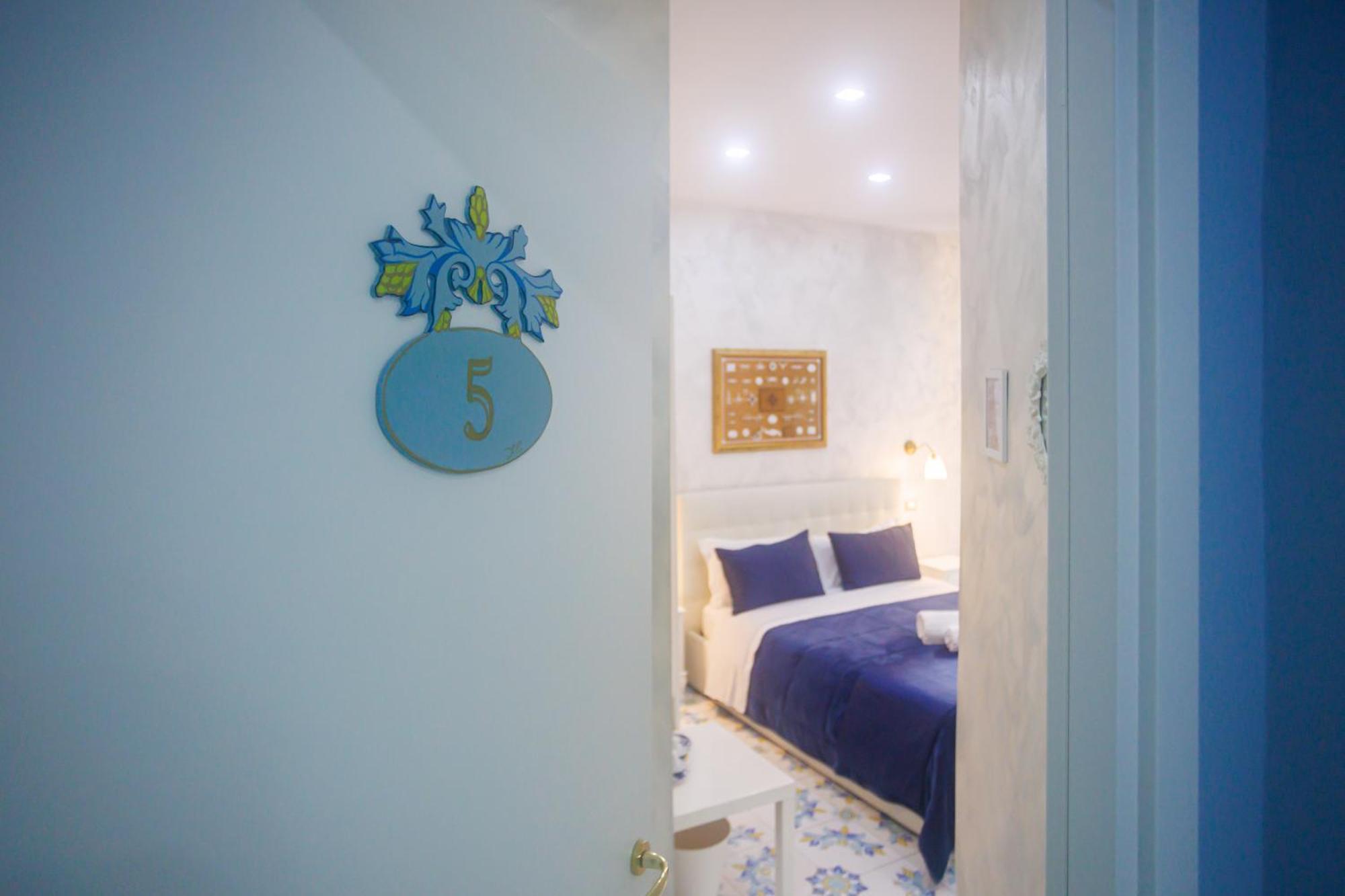 Alma Adry Bed & Breakfast Napoli Dış mekan fotoğraf