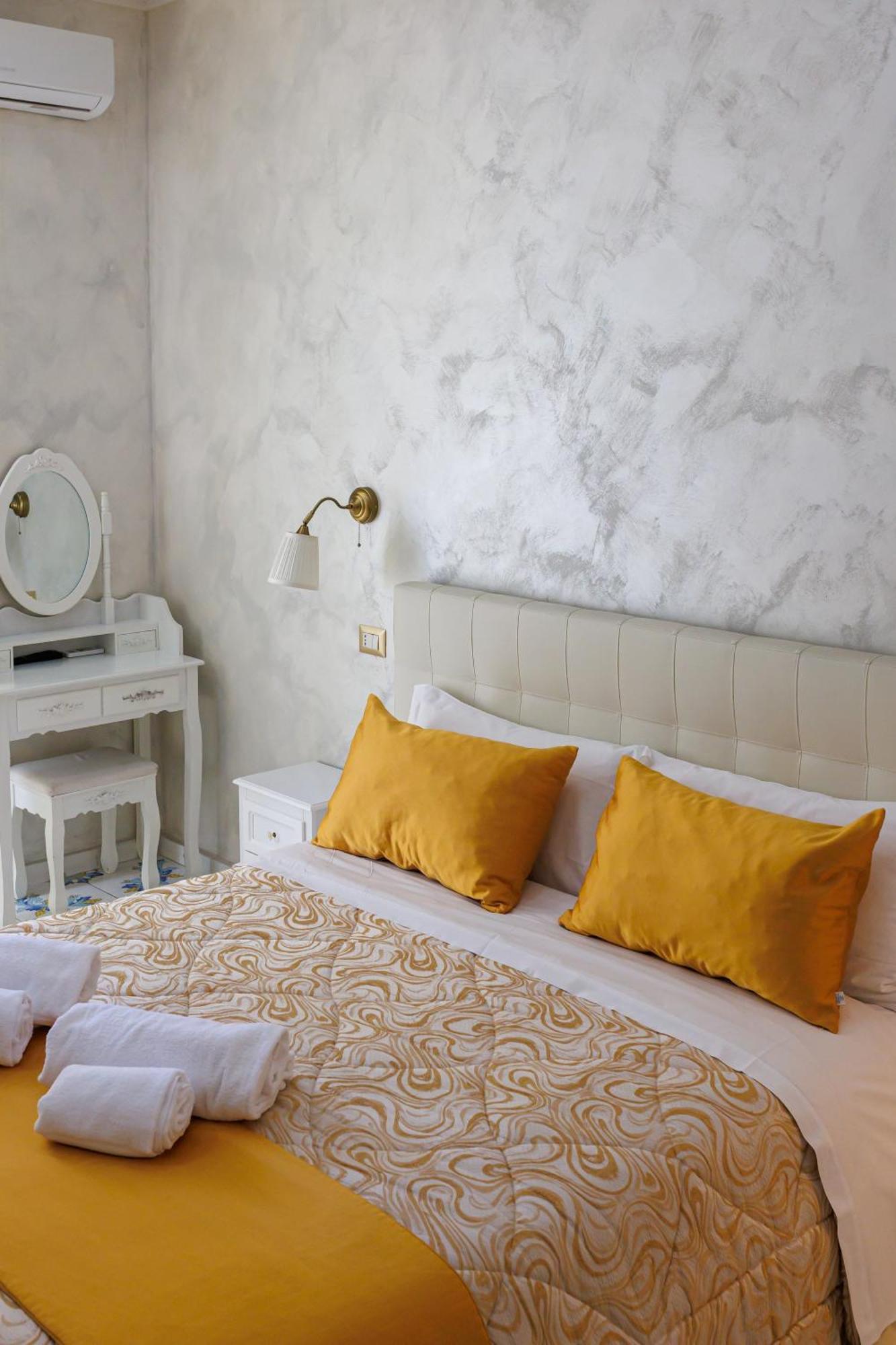 Alma Adry Bed & Breakfast Napoli Dış mekan fotoğraf