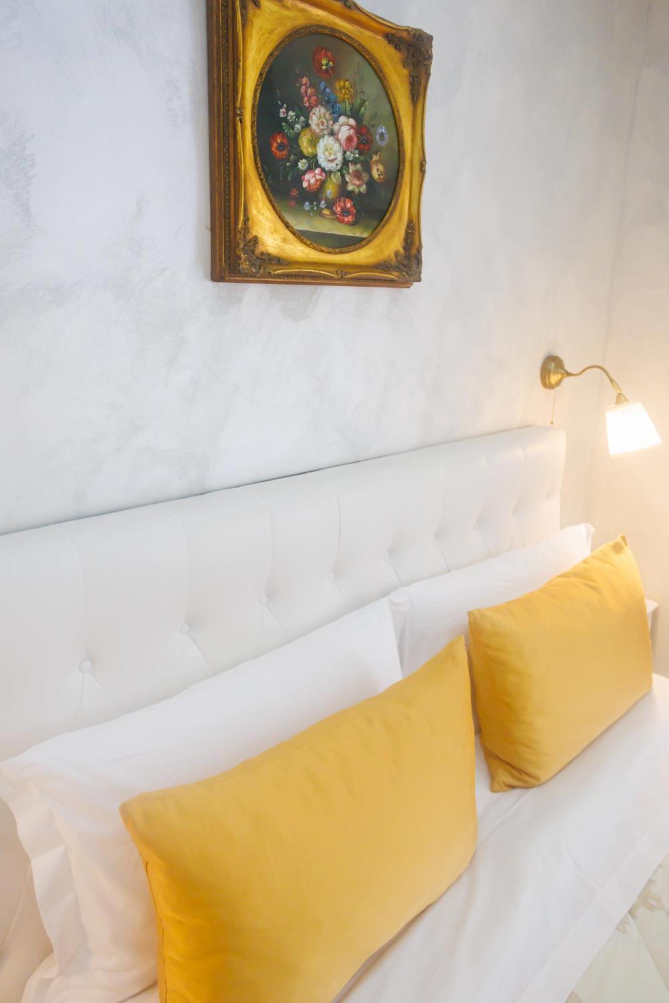 Alma Adry Bed & Breakfast Napoli Dış mekan fotoğraf