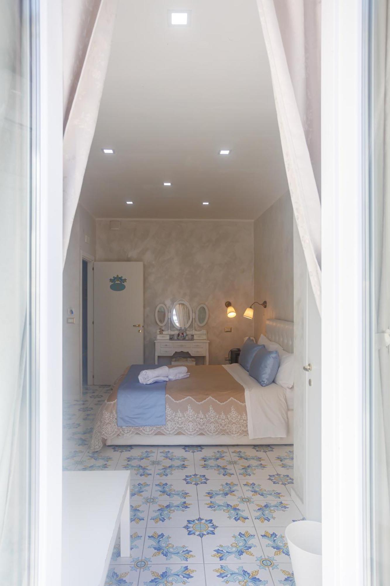 Alma Adry Bed & Breakfast Napoli Dış mekan fotoğraf