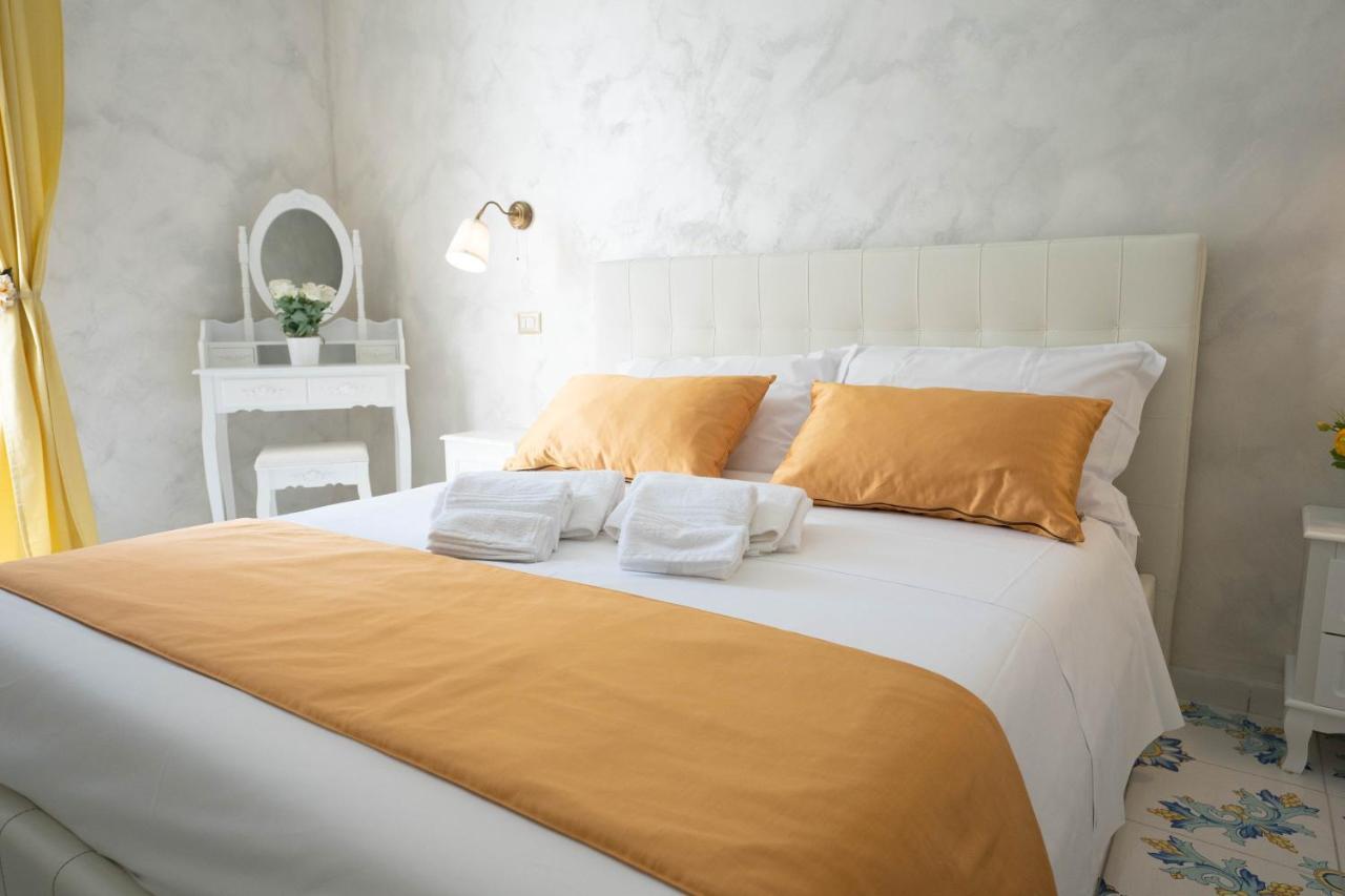 Alma Adry Bed & Breakfast Napoli Dış mekan fotoğraf